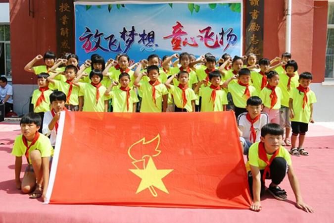 公司工会继续开展为泗水欢迎光临888集团圣爱小学的捐赠活动